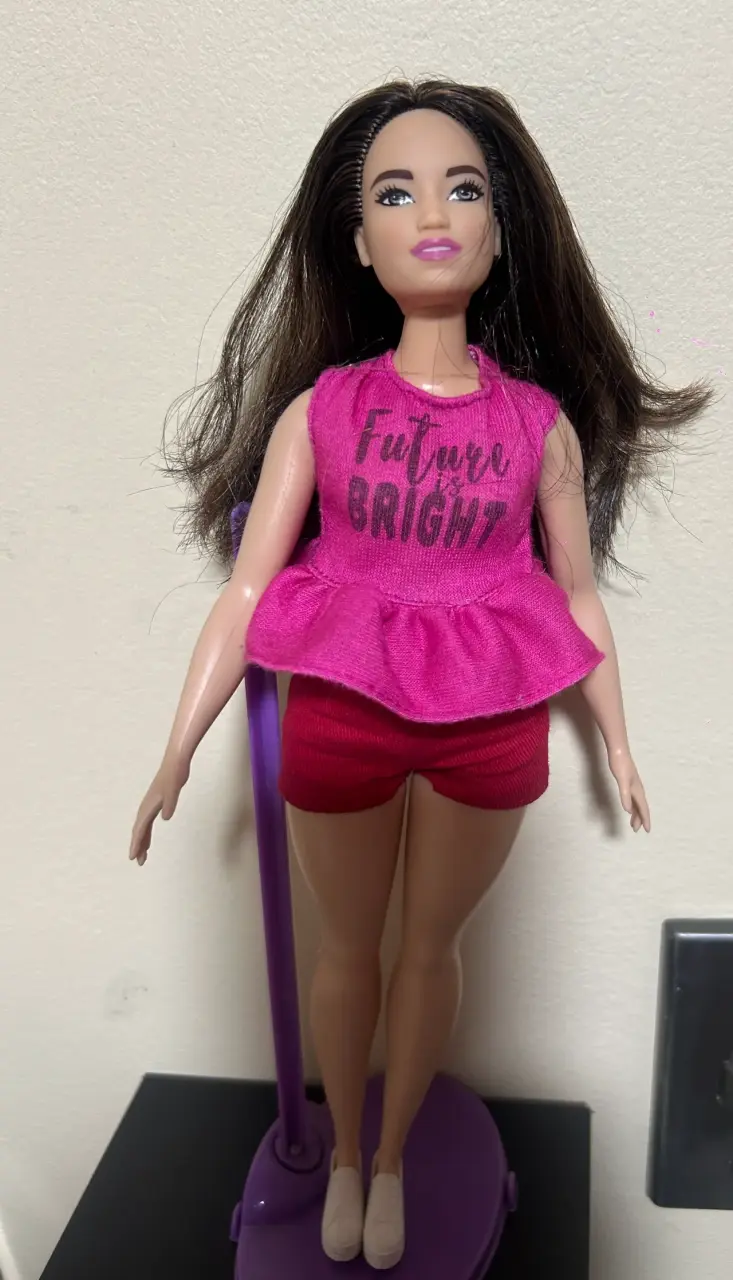 Barbie curvy fashionista #98