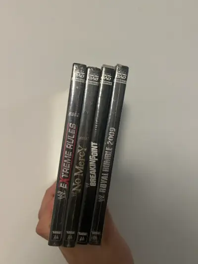 Colección de DVDs WWE 2009: Royal Rumble, Extreme Rules, No Mercy y Breaking Point - miniatura 1