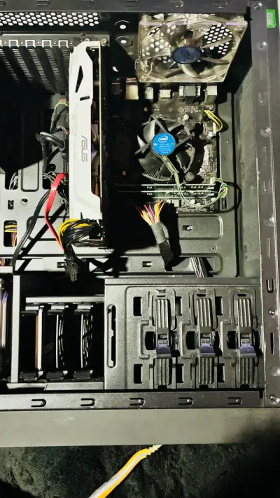 PC de Escritorio con GPU NVIDIA GeForce GTX 1060 - miniatura 1