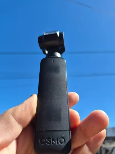 Cámara de mano DJI Osmo Pocket con estabilizador - miniatura 4