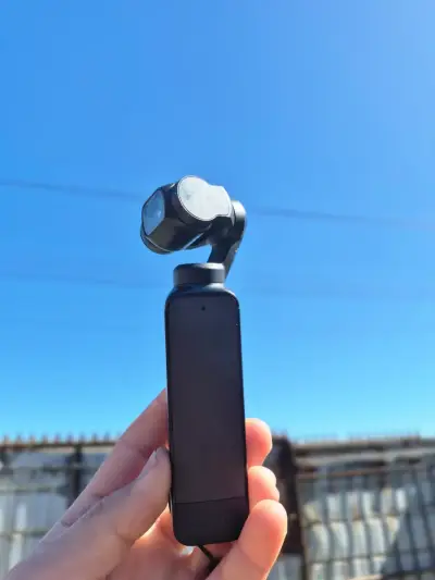 Cámara de mano DJI Osmo Pocket con estabilizador - miniatura 5