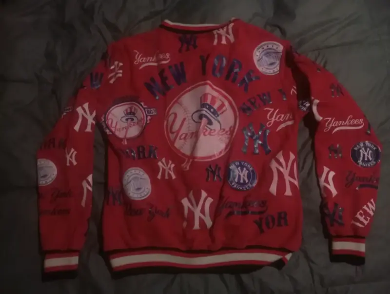 Chaqueta New York Yankees roja con logos - 2