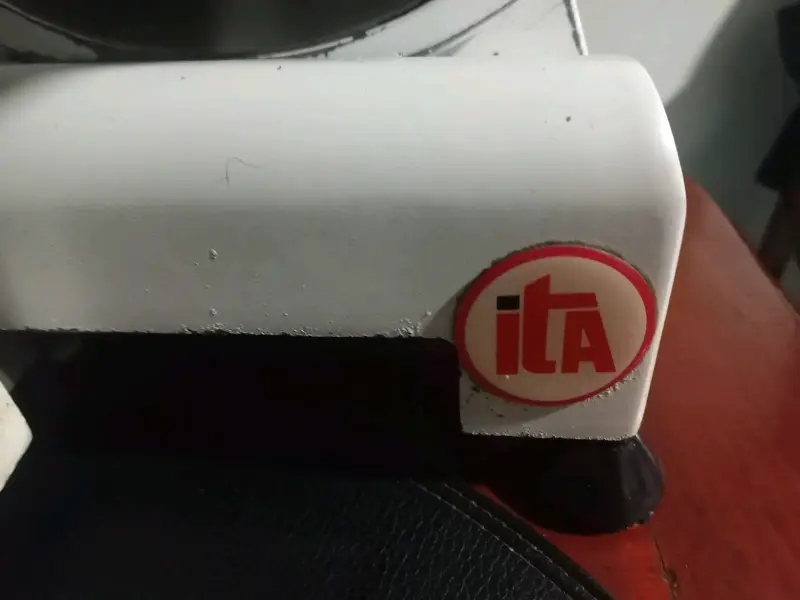 Cortadora de fiambres ITA en buen estado - 2