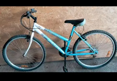 Bicicleta Mountain Bike Aro 26 Comanche Comfort - miniatura 3