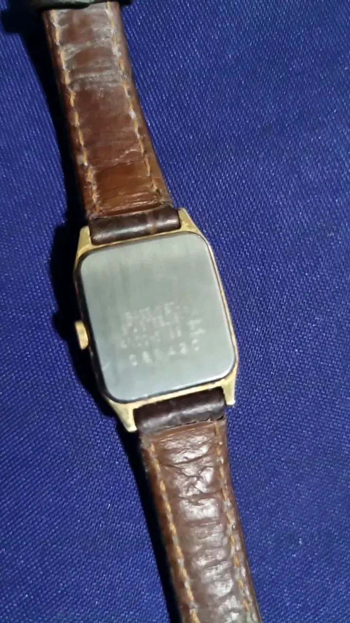 Reloj Seiko Vintage con Correa de Cuero - 2