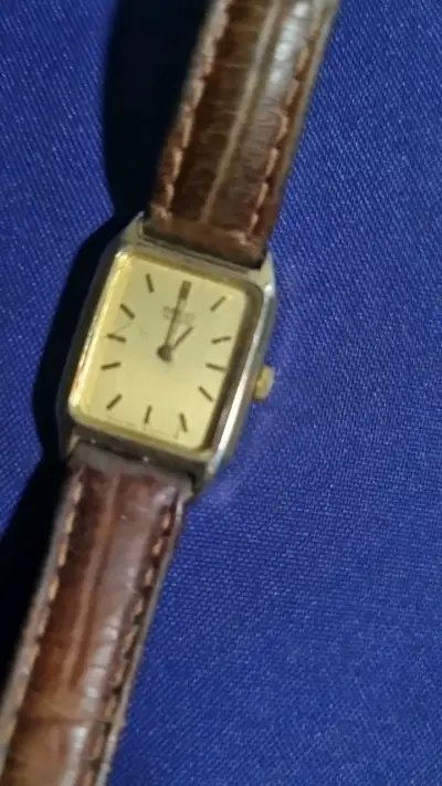 Reloj Seiko Vintage con Correa de Cuero - miniatura 5