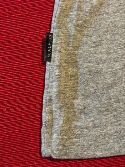 Polera gris Scalpers L - miniatura 4