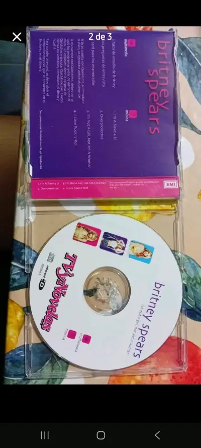 CD multimedia de Britney Spears TVyNovelas - miniatura 2
