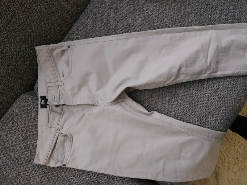Pantalones beige H&M para hombre