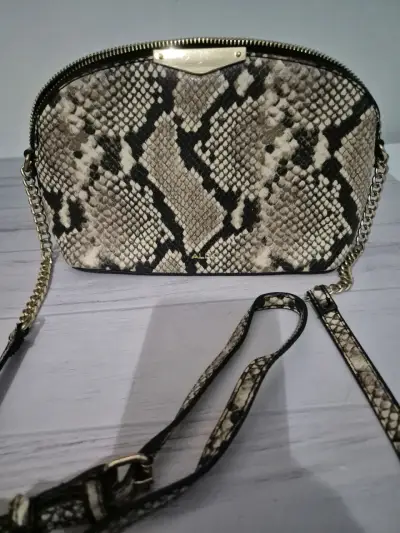 Cartera ALDO diseño serpiente - miniatura 1