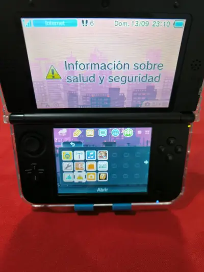 Nintendo 3DS XL Azul con Negro + 32GB + 14 Juegos - miniatura 5