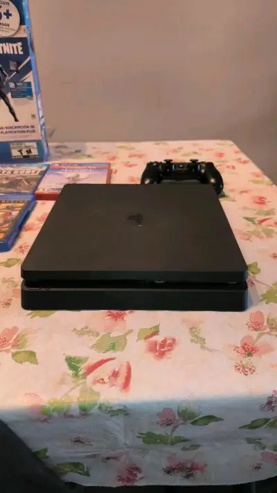 Consola PlayStation 4 Slim de 1TB,TODO ORIGINAL. - miniatura 1
