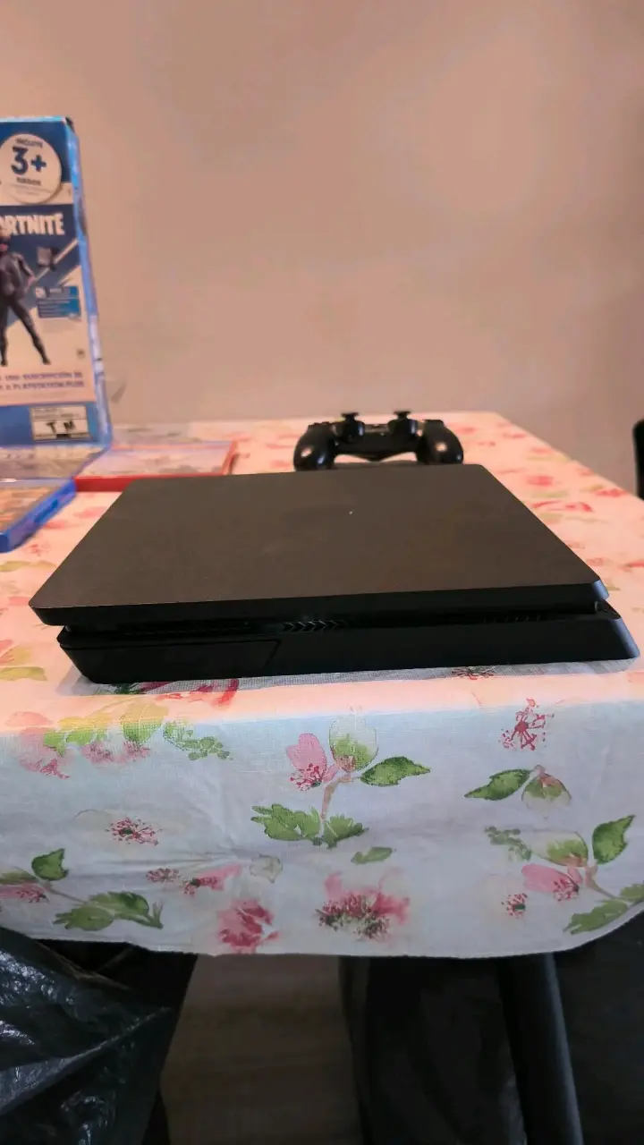 Consola PlayStation 4 Slim de 1TB,TODO ORIGINAL. - 5