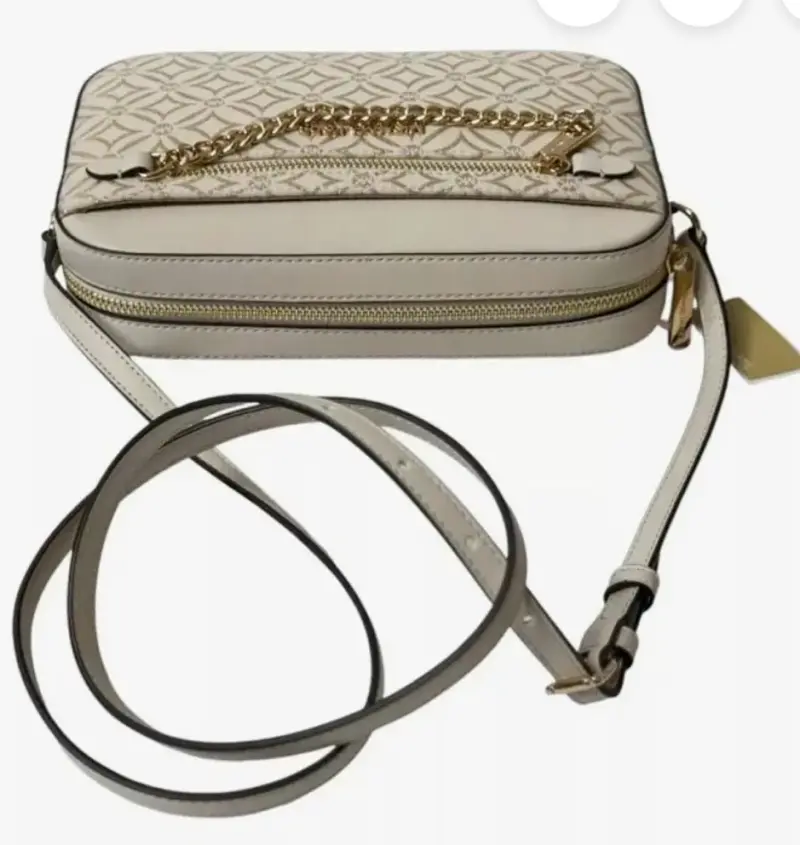 Cartera Michael Kors beige con cadena dorada - 4