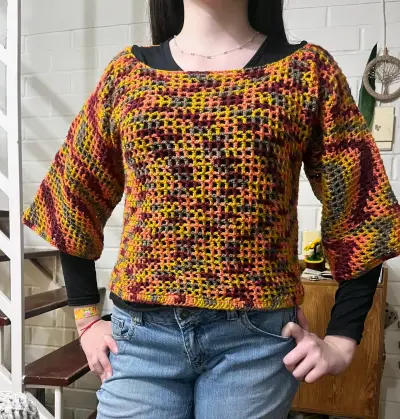 Suéter tejido a crochet multicolor para mujer - miniatura 1