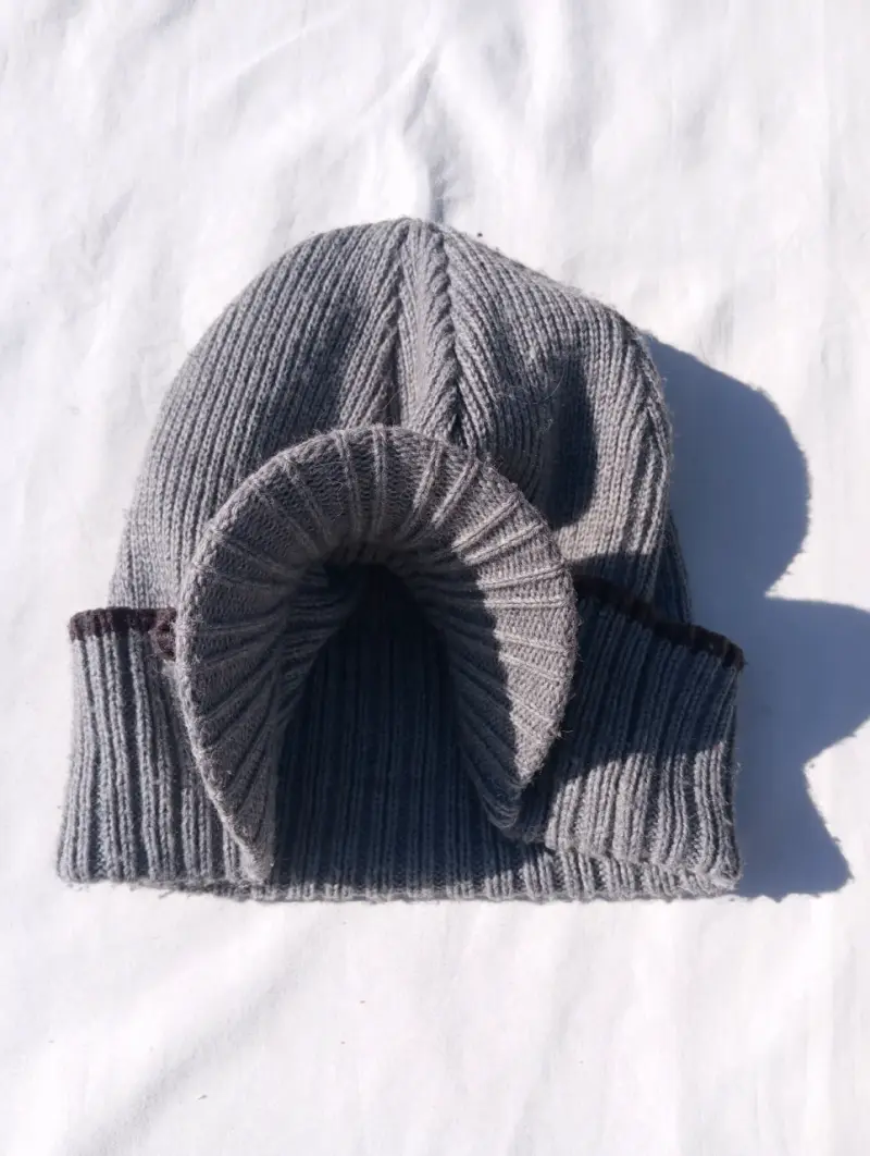 Gorro de lana gris Bench - 2