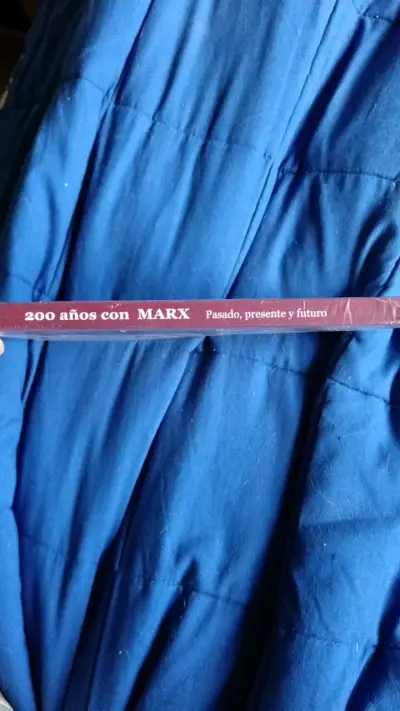 Libro 200 Años con Marx en buen estado - miniatura 2