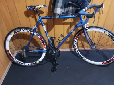 Bicicleta de Ruta Azul con Ruedas Katana - miniatura 2