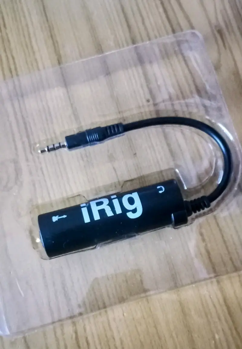 Interfaz  guitarra IK Multimedia iRig para iPhone - 2