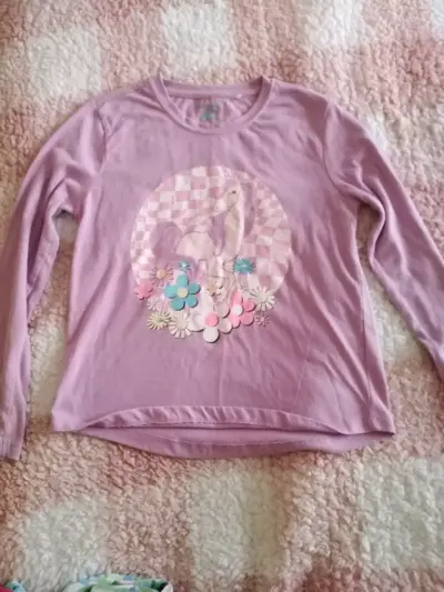 Polera de niña con unicornio y flores - miniatura 2