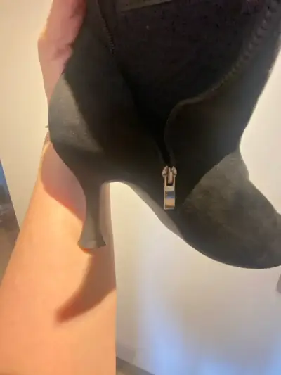 Botines de tacón negro con cierre lateral - miniatura 1