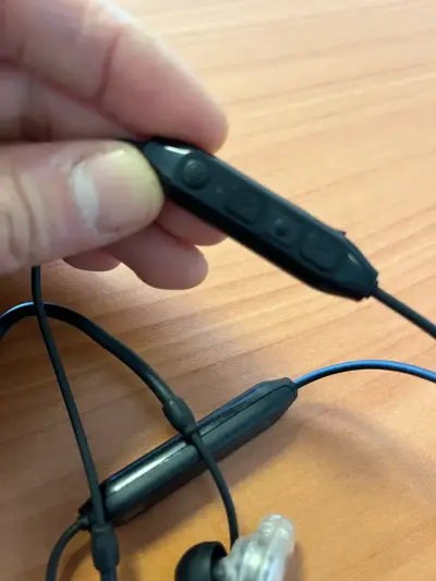 Audífonos In-ear Sennheiser IE 100 Pro Wireless - miniatura 5