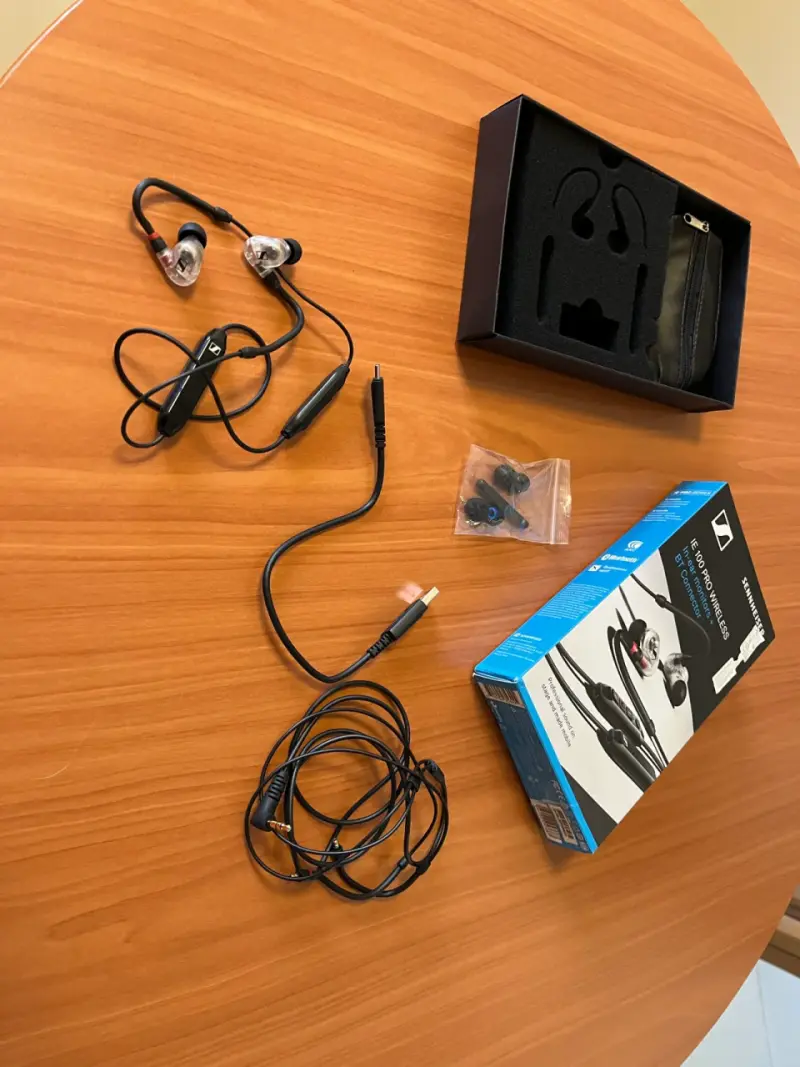 Audífonos In-ear Sennheiser IE 100 Pro Wireless - 6