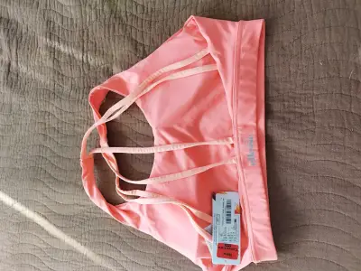 Conjunto de tops deportivos Ellesse en coral y turquesa - miniatura 4