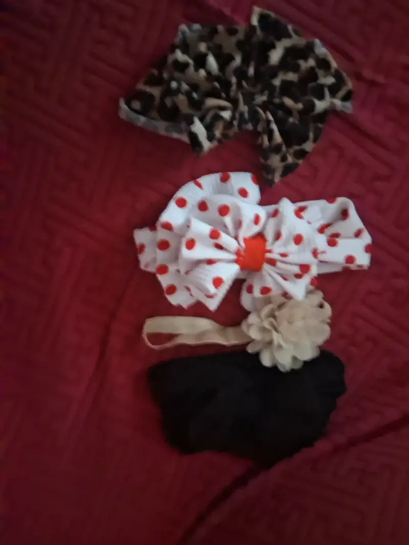 Set de cintillos para bebé con diseños variados