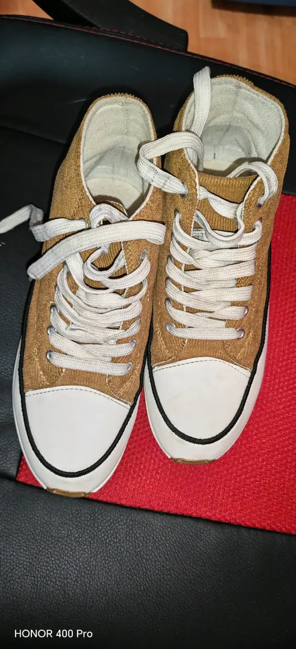 Zapatillas altas de lona cafe y blanco - 2