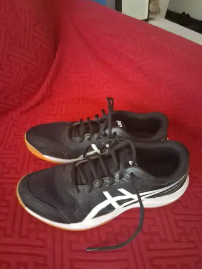 Zapatillas deportivas negras Asics para hombre - miniatura 2