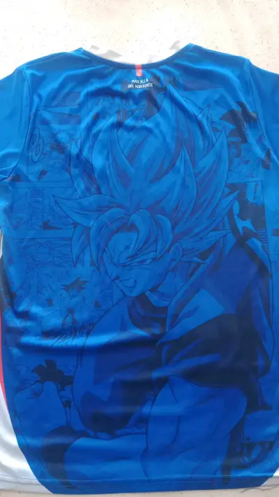 Polera U de Chile Dragon Ball Z edición especial - miniatura 2