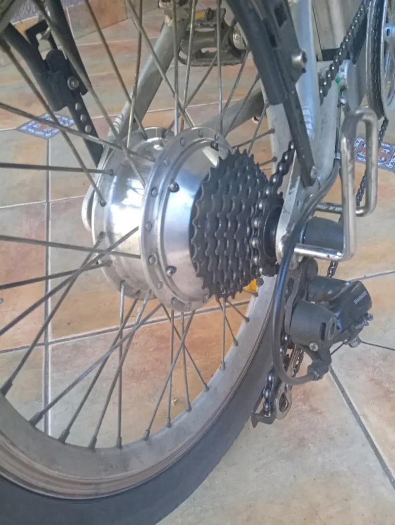 Bicicleta eléctrica plegable Cero M100 con pantalla - 3
