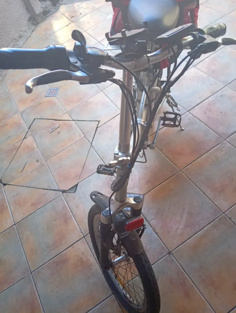 Bicicleta eléctrica plegable Cero M100 con pantalla - 4