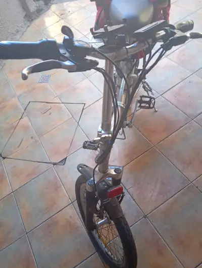 Bicicleta eléctrica plegable Cero M100 con pantalla - miniatura 4