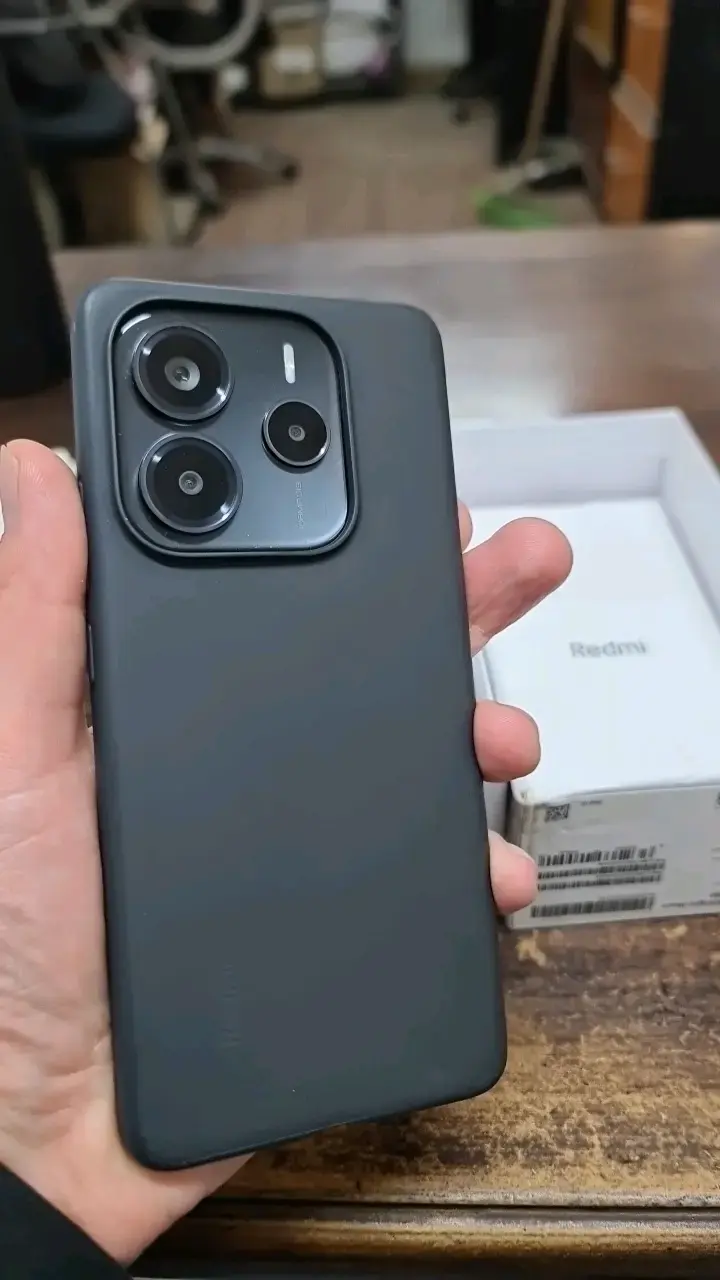 Smartphone Xiaomi Redmi Note 14 5G 256GB Negro - 3