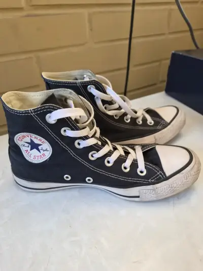 Zapatillas Converse Chuck Taylor All Star negras - miniatura 1