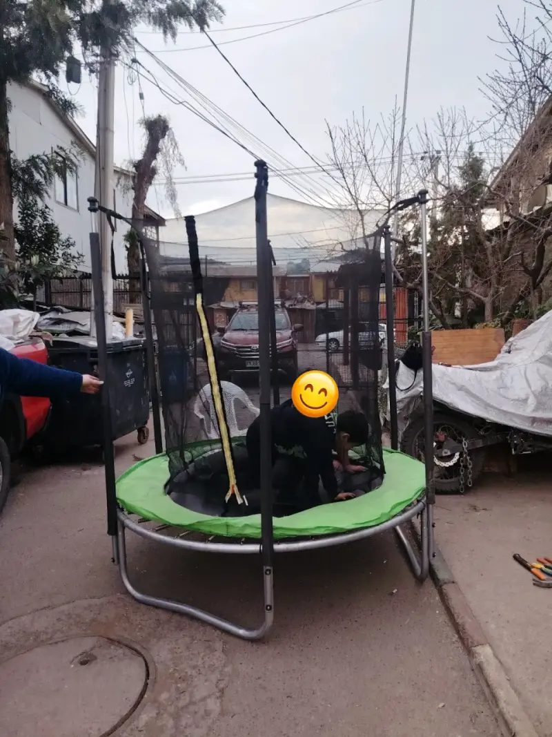 Trampolín de 183 cm con red de seguridad - 2