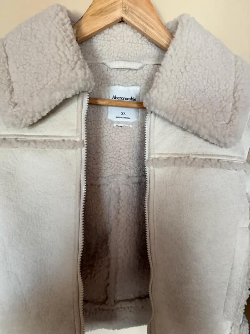 Chaqueta de piel sintética Abercrombie XS beige - 2