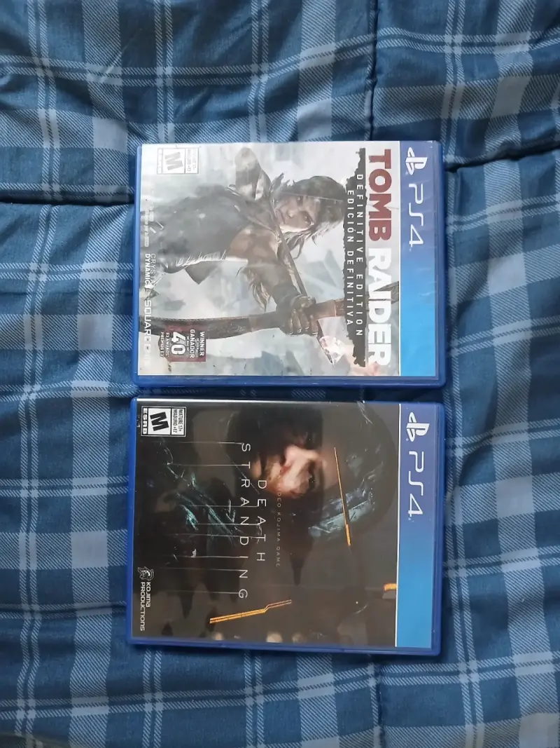 Juegos PS4 Tomb Raider y Death Stranding - 1