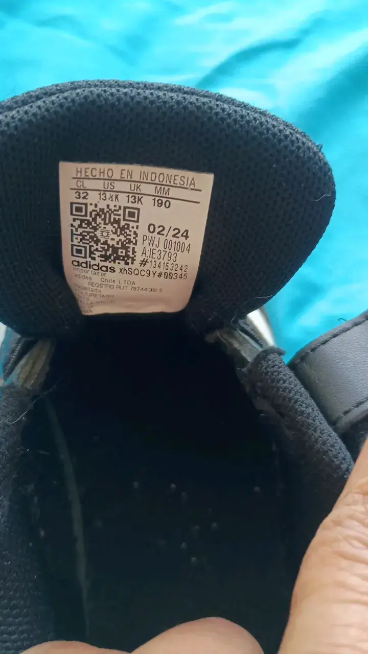 Zapatillas deportivas negras para niños Adidas - 2