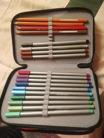 Estuche de Lápices y Marcadores - miniatura 3