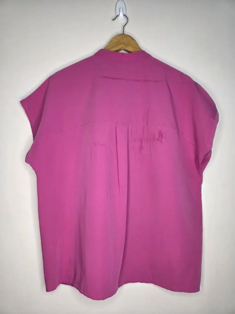 Blusa rosa sin mangas Mandala. Traje clínico - 2