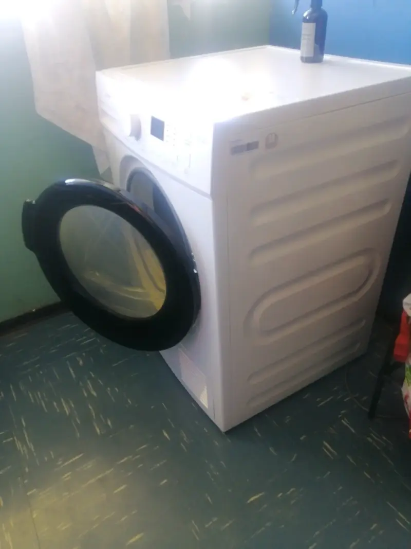 Secadora Midea MSC-90B08E 9 kg carga frontal - 2