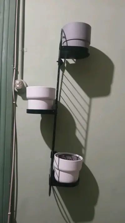 Set de maceteros con soporte de pared IKEA - miniatura 1