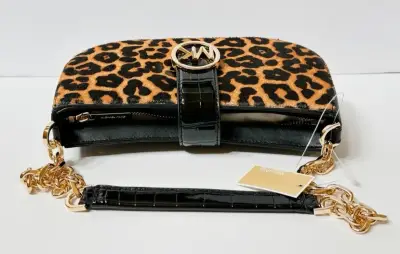 Bolso Michael Kors Carmen SM Pouchette Cadena de H - miniatura 4