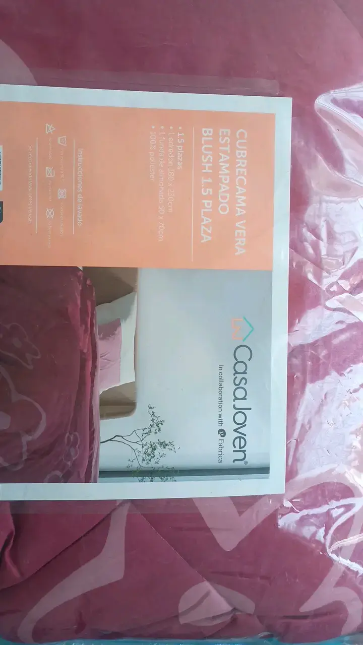 Cubre cama Vera estampado blush 1.5 plaza
