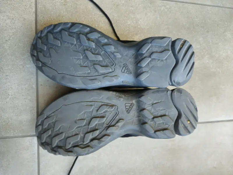 Zapatillas Adidas Terrex Negras Talla US 9 Hombre - 2