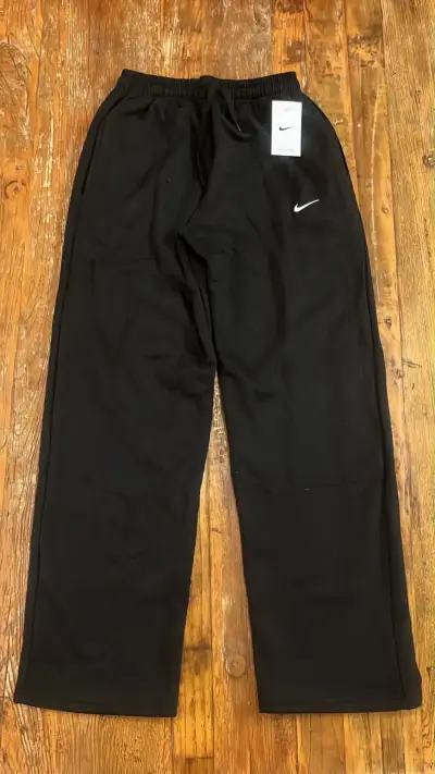 Buzos Nike en colores gris y negro - miniatura 3