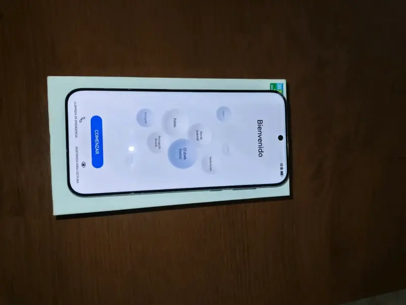 Smartphone Huawei Pura70 Pro con cámara avanzada - 1
